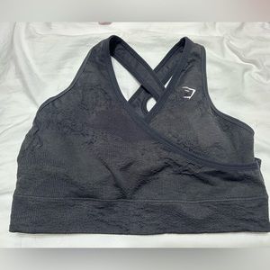 Women’s Gymshark crossover sports bra